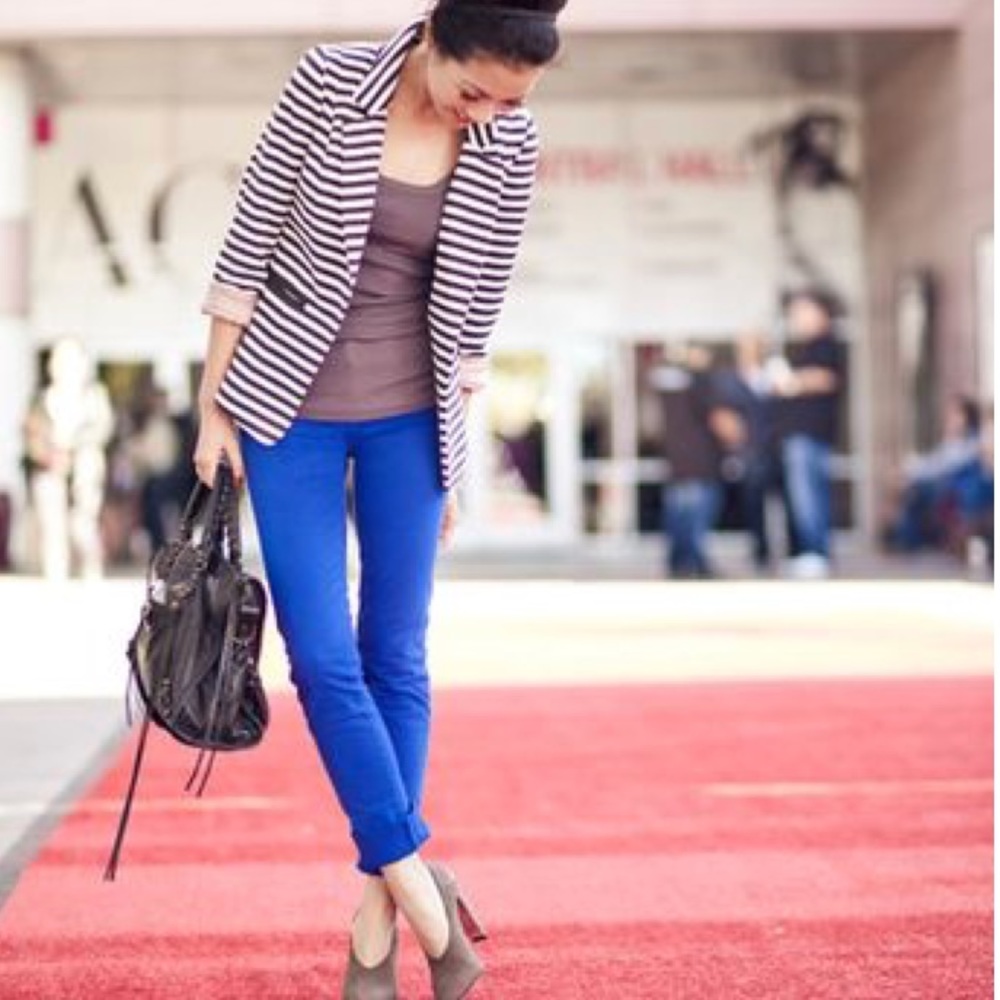 Cobalt blue cropped jeans